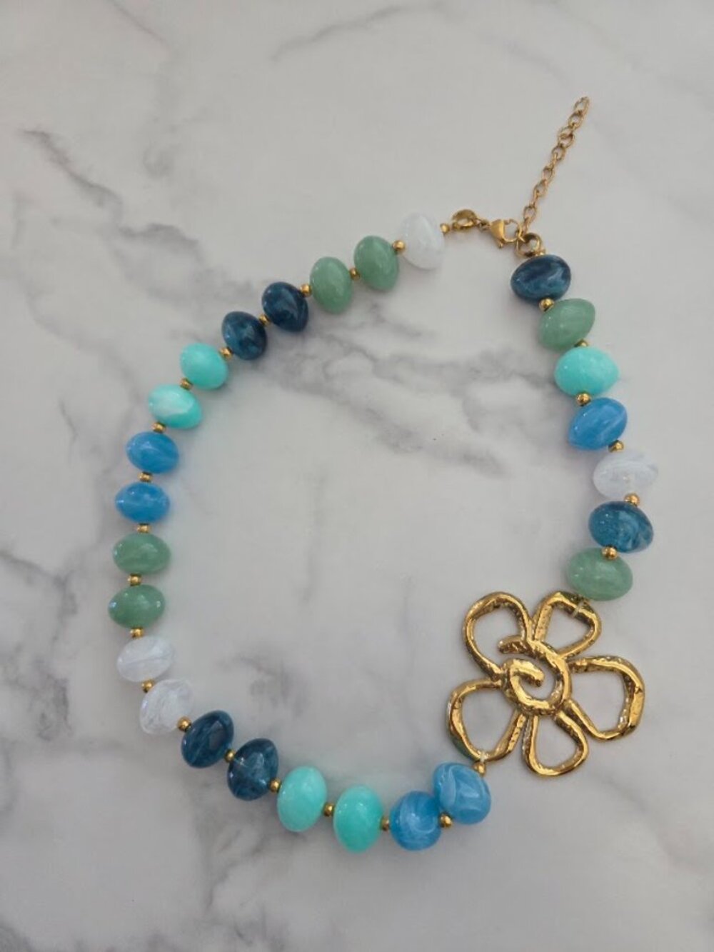 Multicolor Beaded Gold Flower Statement Necklace - Picture 4 of 15